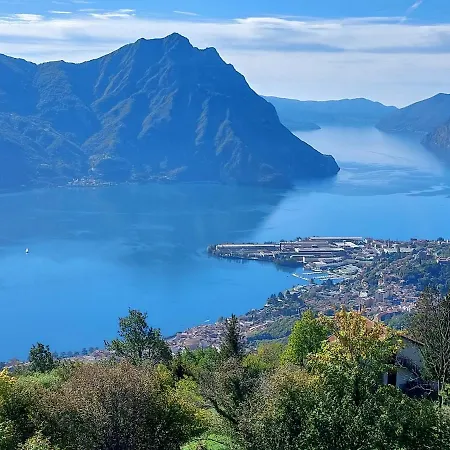 בית נופש Iseo Con Vista E Piscina