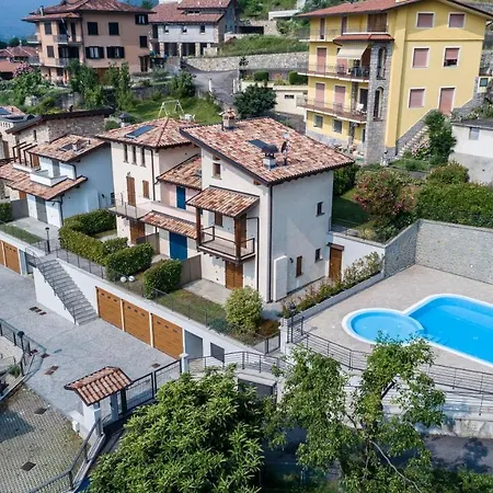Iseo Con Vista E Piscina * Costa Volpino